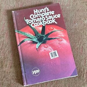 Red Tomato Sauce Cookbook